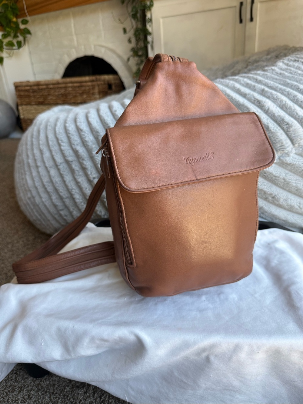 Vintage Tignanello 90s/Y2K Brown Leather Crossbody Sling Bag Backpack As Is